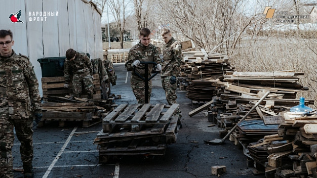Студенты из Иванова поучаствовали в гуманитарной миссии в Ростовской области